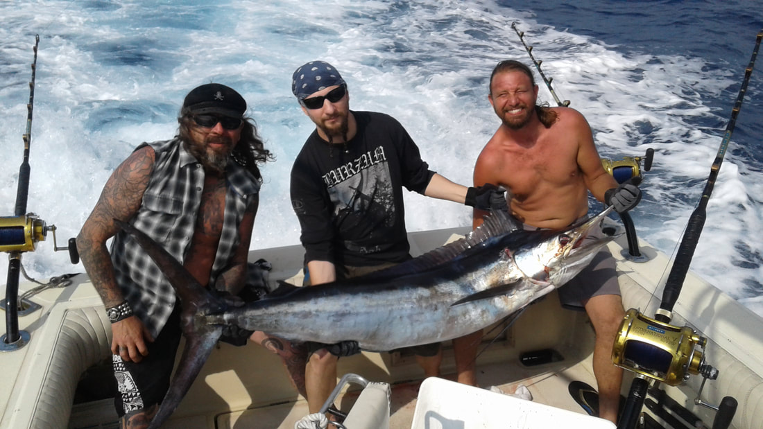 Sunset bites. #sportfishing #hawaii #billfishing #bluefin #wahoo